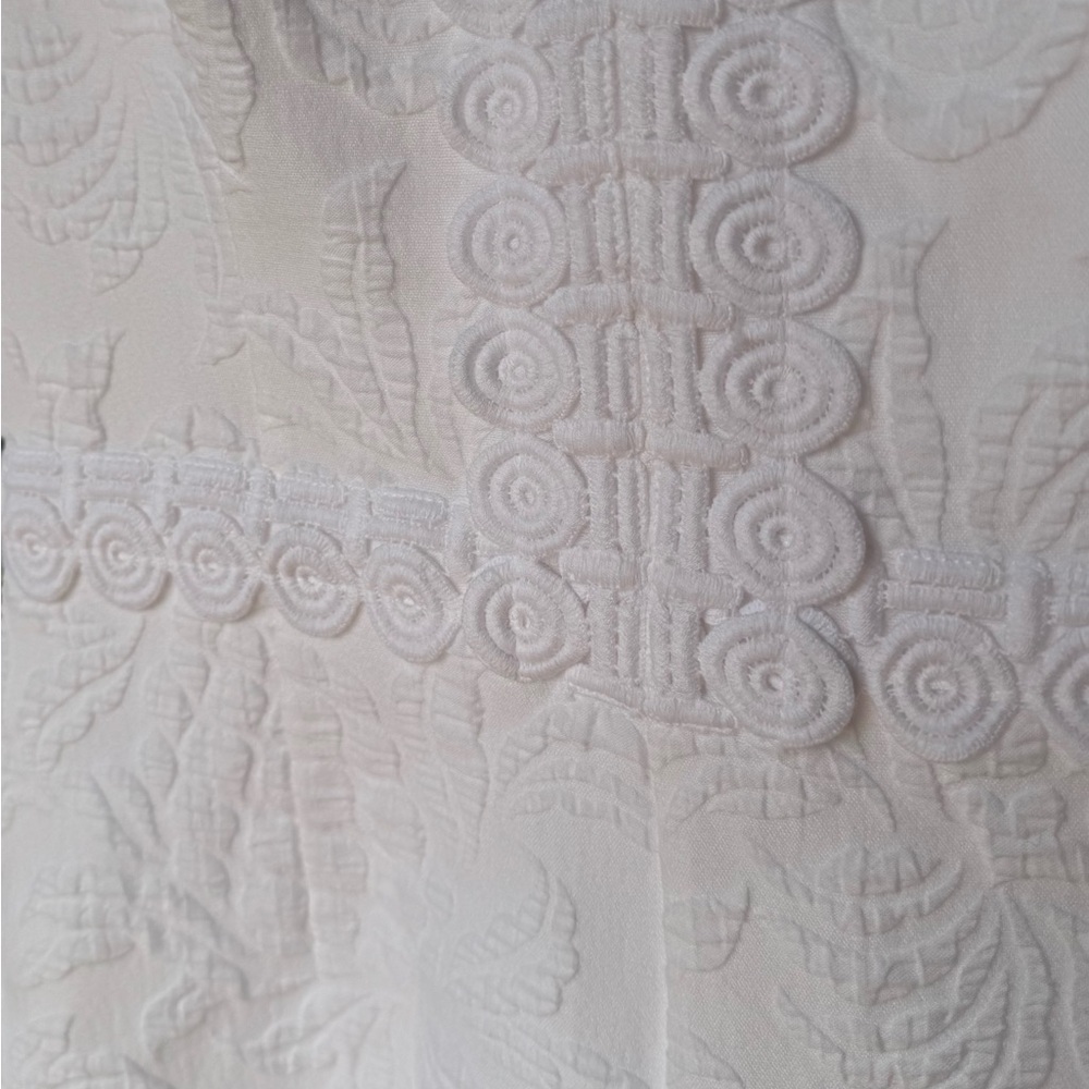 LILLY PULITZER ‘Zina’ White Short Sleeve Stretch Romper Sz 4 - Picture 4 of 5
